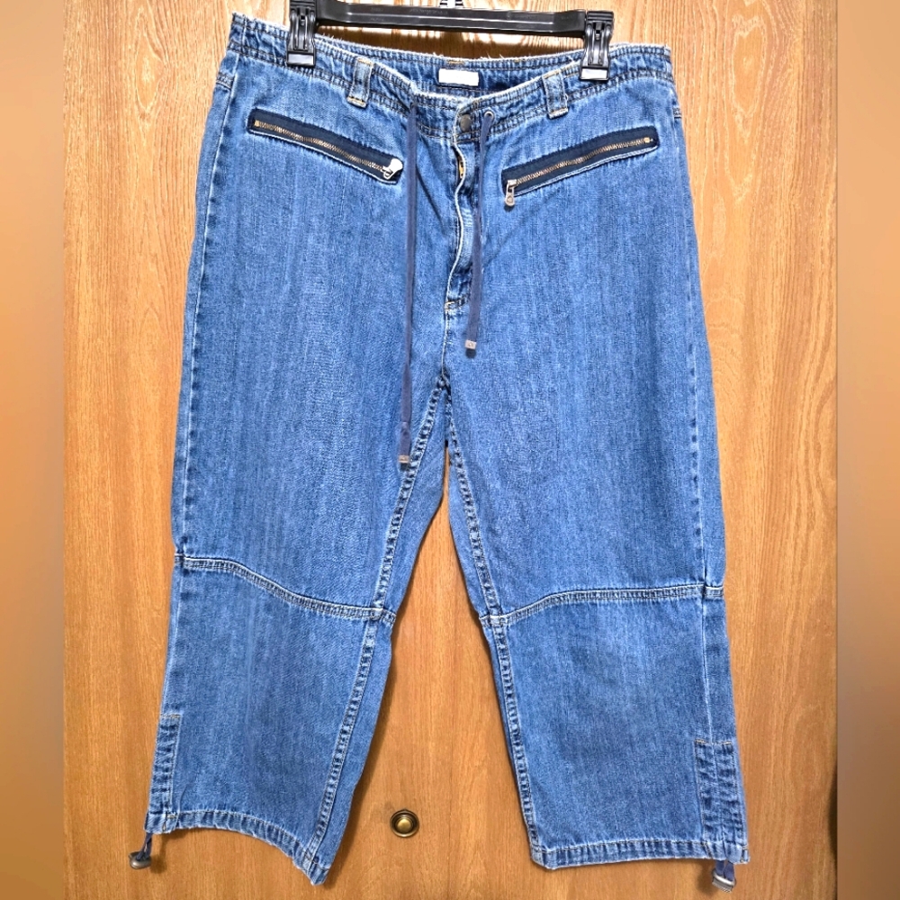 Liz Claiborne Cropped Jean